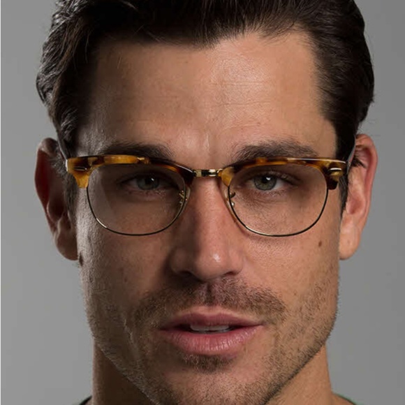 Ray Ban Clubmaster - Picture 1 of 4